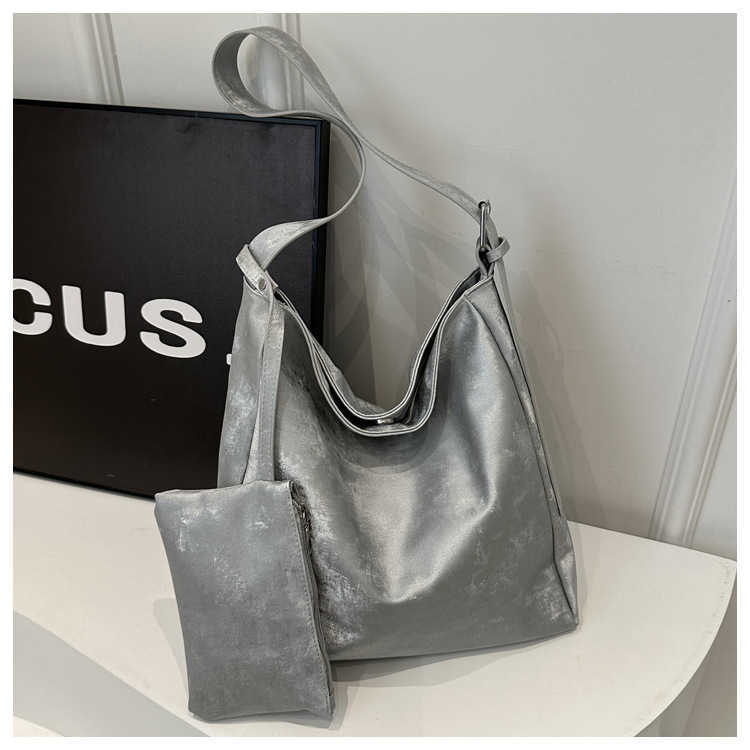 Fashionable two-piece temperament new minimalist large capacity commuting casual Korean style underarm shoulder tote bag 241230