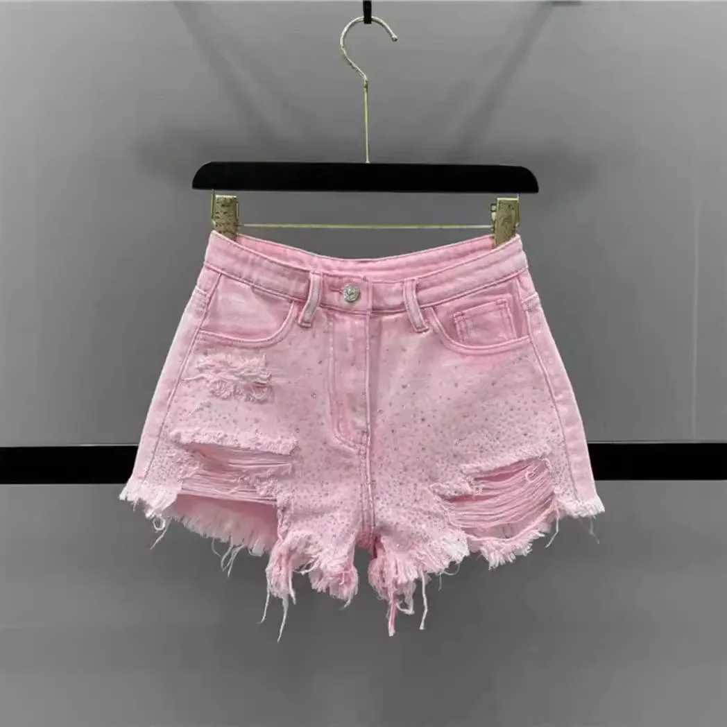 Womens 2025 Summer New High Waist Denim Shorts with Broken Holes and Wide Legs Hot Pants Jean ShortsX241230