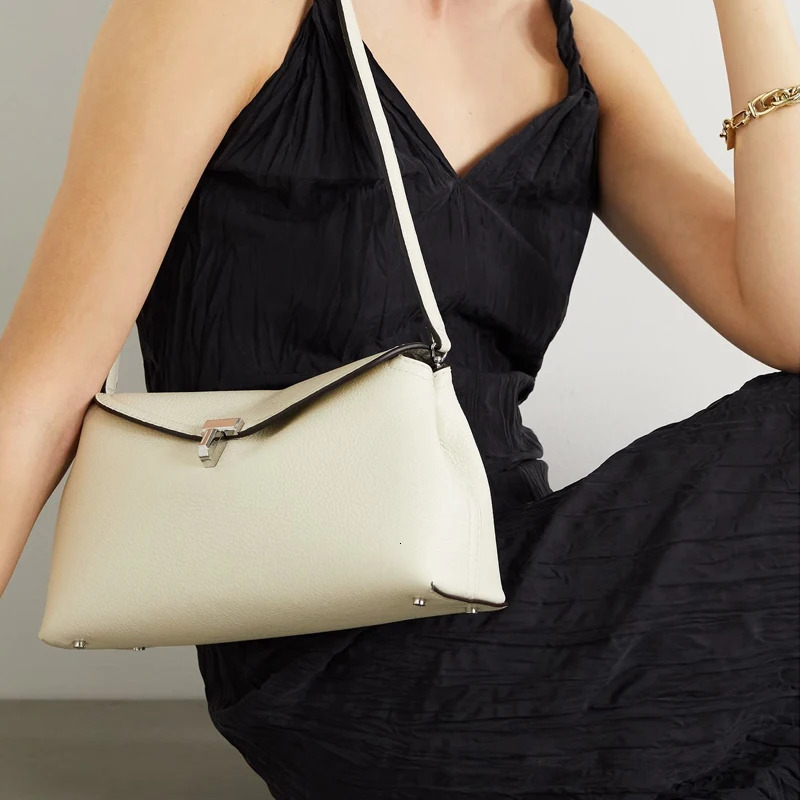 New High-Quality Crossbody Handbag, Fashionable And Versatile Leather Single Shoulder Commuting Women's Pillow Bag