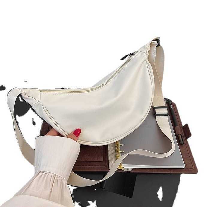 Nylon Crossbody Bag for Women 2024 New Trendy Dumpling Bag, Lightweight Small Shoulder Bag, Armpit Bag, Simple Single Shoulder Canvas Bag