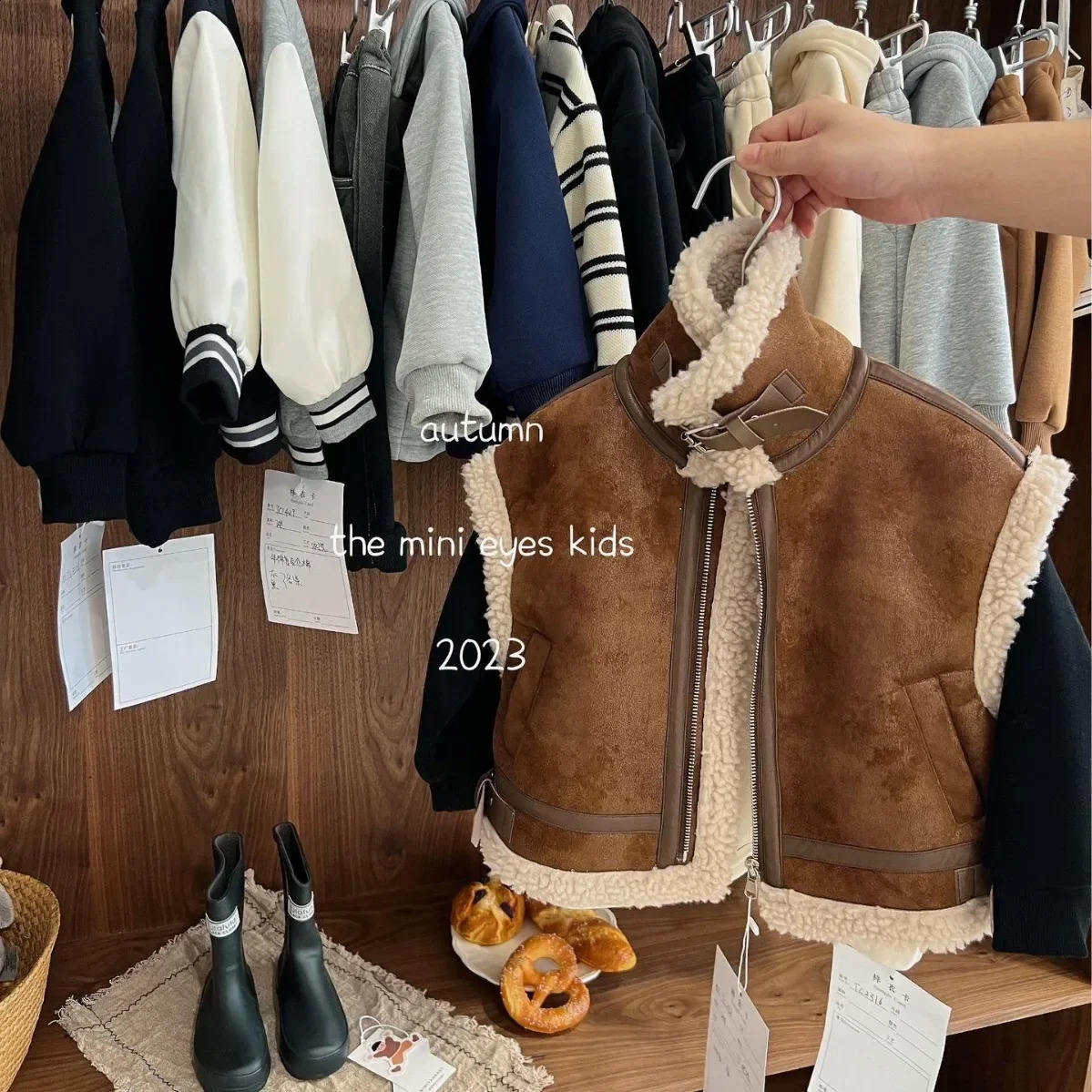 Childrens Vest Winter Boys and Girls Composite Fur Sleeveless Coat Vest 2168 241230