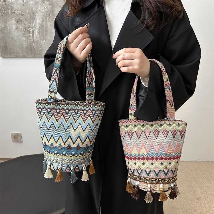 Large Capacity Bohemian Tassel Bag 2024 New Ethnic Style Hand-held Tote Bag Ins Single Shoulder Crossbody Bag