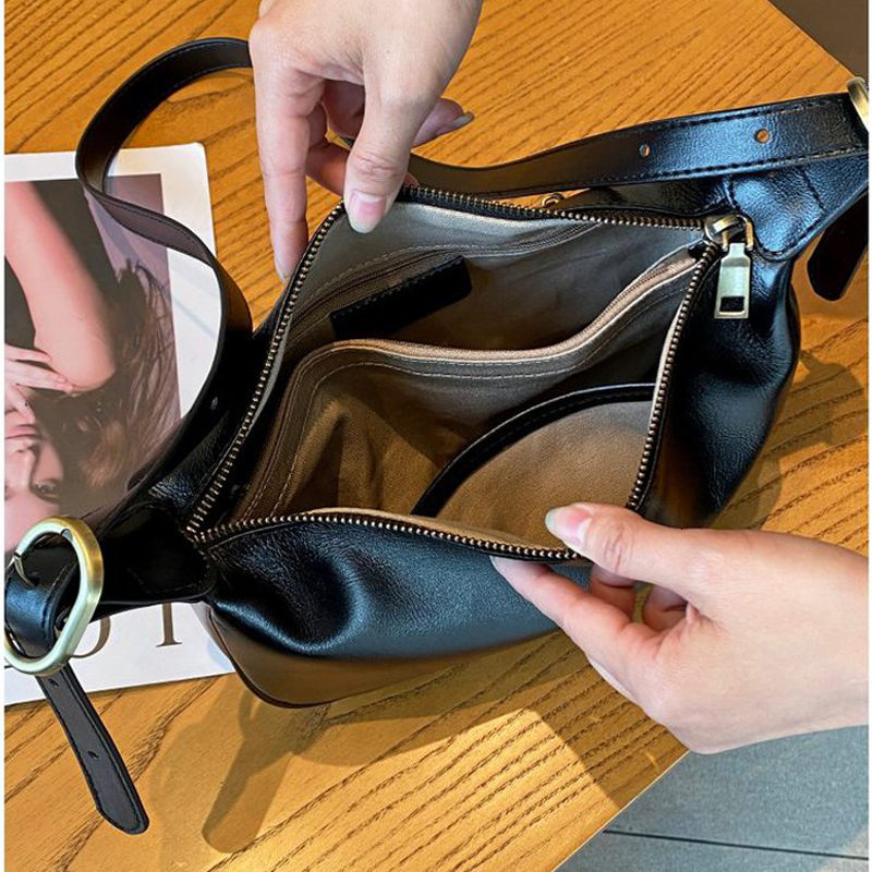 Donna-In First Layer Vegetable Tanned Cow Leather Crossbody Bag Women Vintagelarge Capacity Daily Commuter Shoulder Bags