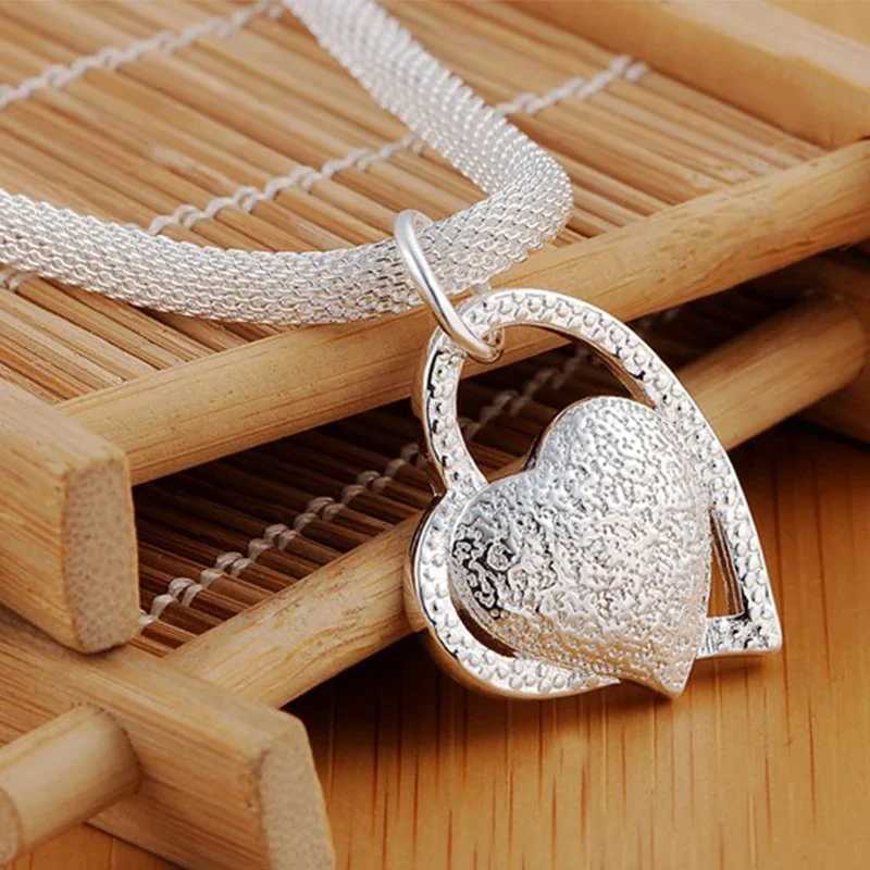 Wholesale 925 sterling silver 18 inch double heart pendant necklace suitable for womens fashionable wedding charm jewelry W241230