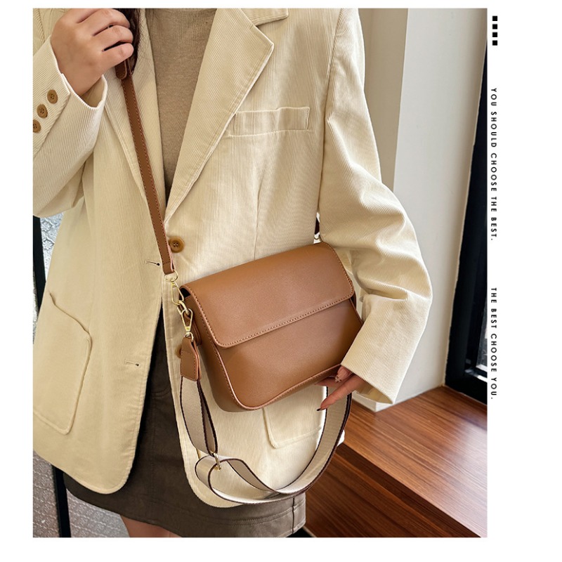 New versatile bag women's small square bag foreign style simple fashion shoulder messenger bag
