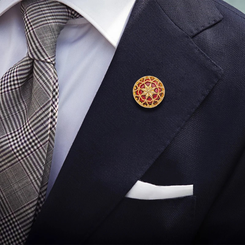 KFLK Fashion Hollow Out Brooch Pins Exquisite Brooches For Women Mens Costumes Badge Brooch Jewelry Wholesale 241230