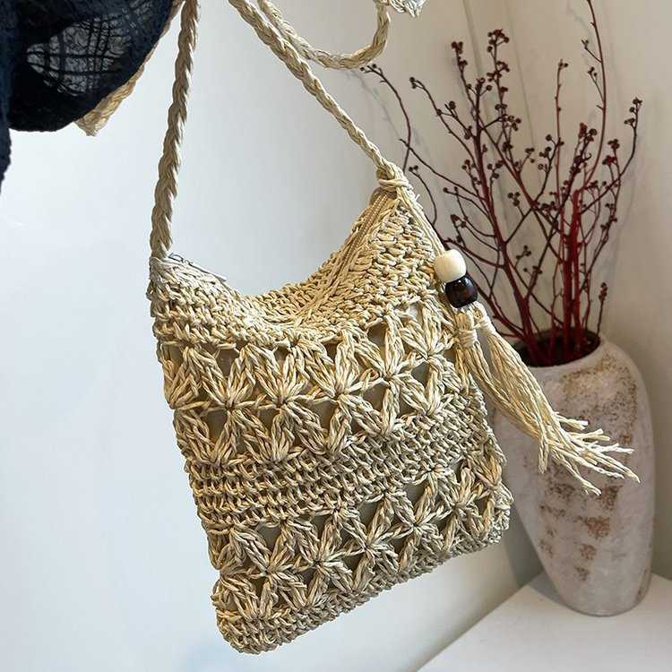 Women's Woven Small Bag, New Versatile Single Shoulder Crossbody Bag, Seaside Woven Bag, Hollowed Out Bag, Beach Bag, Mobile Phone Bag