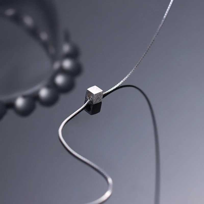 925 sterling silver square she is a womens pendant necklace Clavicle chain wholesale of wedding party jewelry gifts W241230