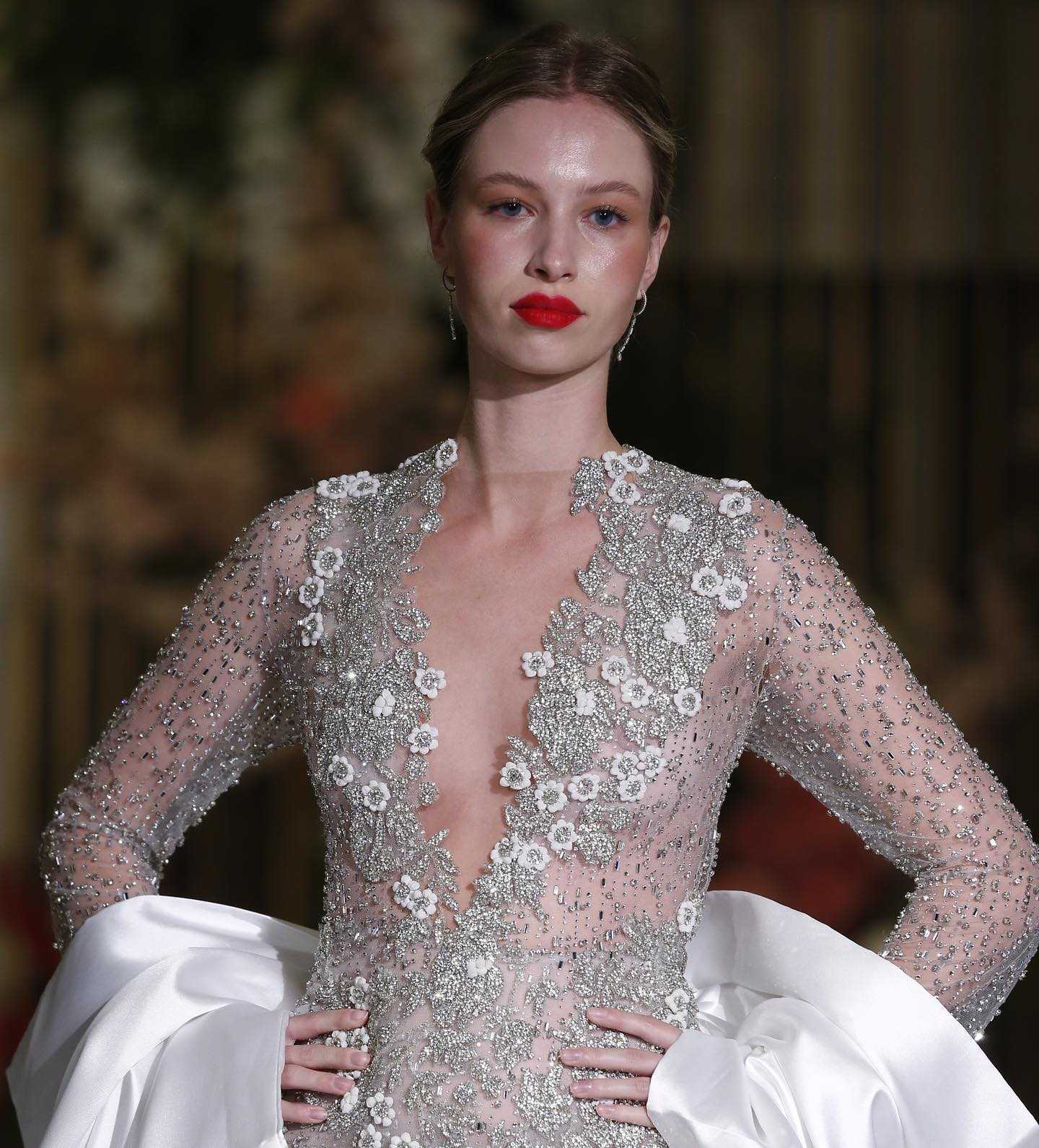 Sexy See Through Mermaid Wedding Dress Glitter Crystal Beading Pearls Arabic Full Sleeve Bridal Gowns Robe De Soiree Fashion Show