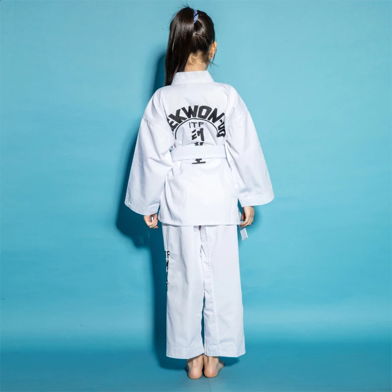 Profession ITF Taekwondo Uniform White Professional Taekwondo Dobok Exquisite Embroidery Taekwondo suit for Children Adult 241230