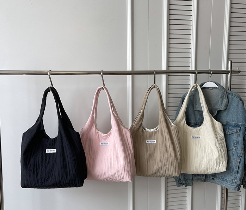 Fresh Sweet Shoulder 2024 New Small and Popular Shopping Versatile High Beauty Korean Leisure Style Tote Bag