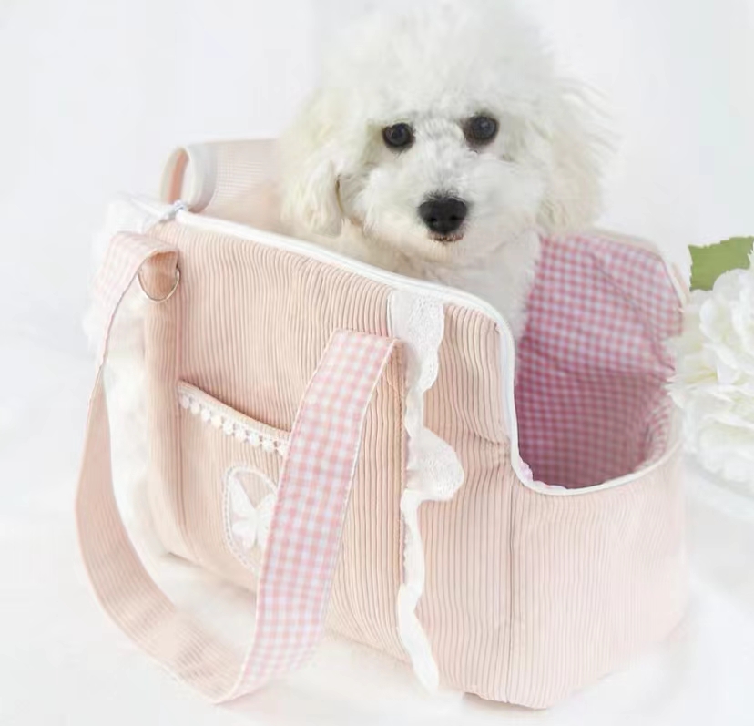 2025 new Dog out carrying Pet small dog and bag Single shoulder crossbody travel cat handbag lightweight airline case