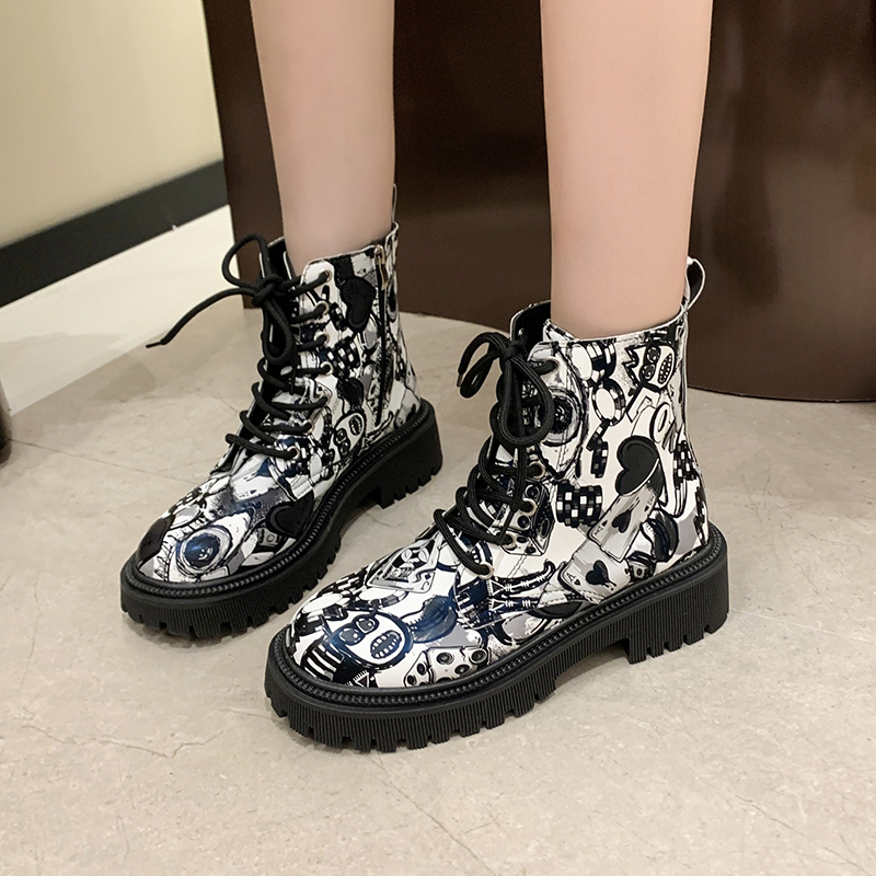 2025 Autumn New Color blocked Fashion Boots Women's Printed Graffiti Series Versatile Short Boots Designer lace up Ankle boots zapatos mujer