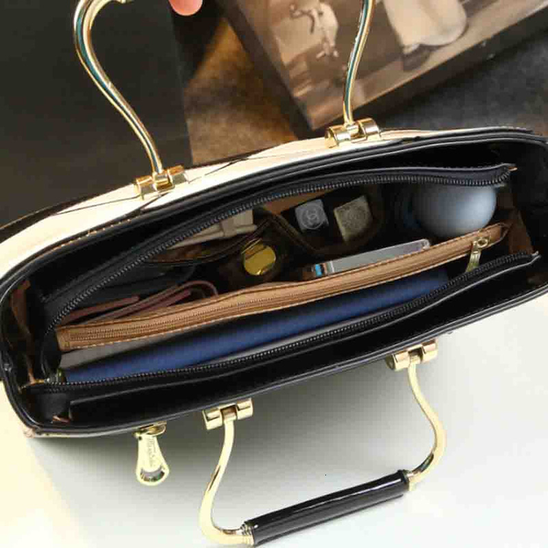 Unique Style Women Top Handle Bag High Quality Patent Leather Plaid Print Handbag Elegant Madam Dinner Purses 2023 New