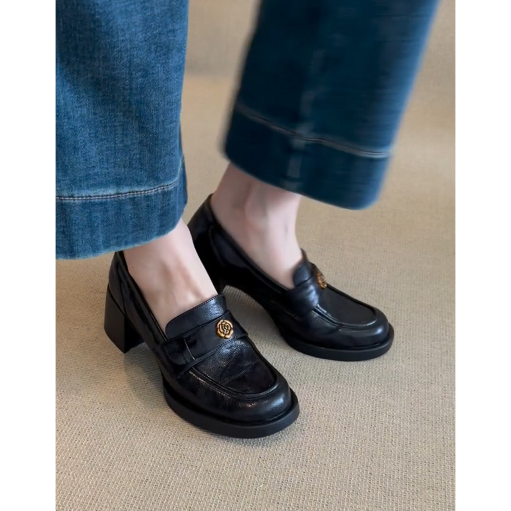 Sheepskin Edition~True Leather Mountain Camellia Black High Heels Le Fu Shoes for Women 2024 New Small Leather Shoes Coarse Heel Temperament Single Sh