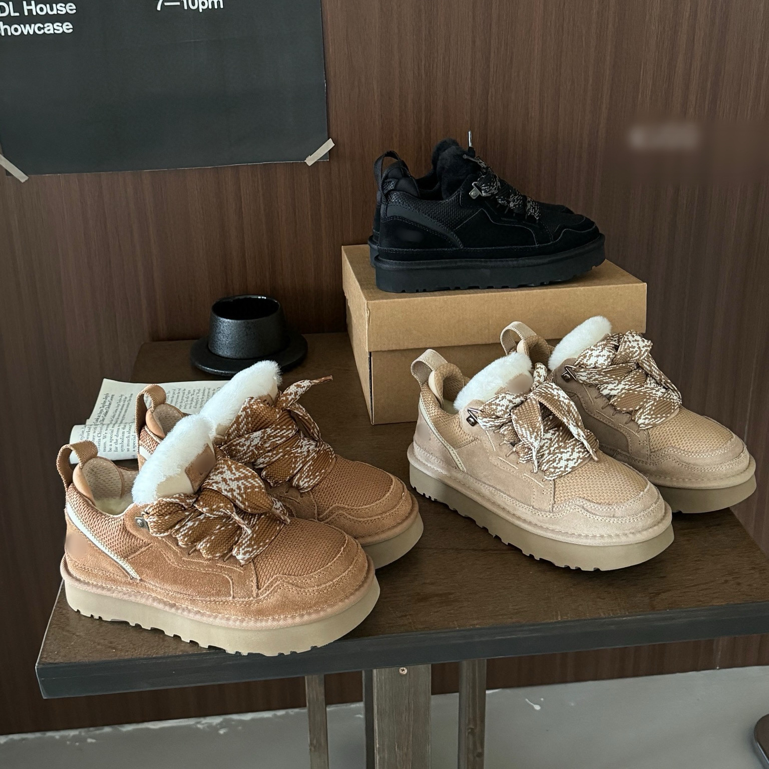 2024 autumn and winter new thick soled sports sheep fur integrated snow boots for womens casual height increasing warm cotton shoes