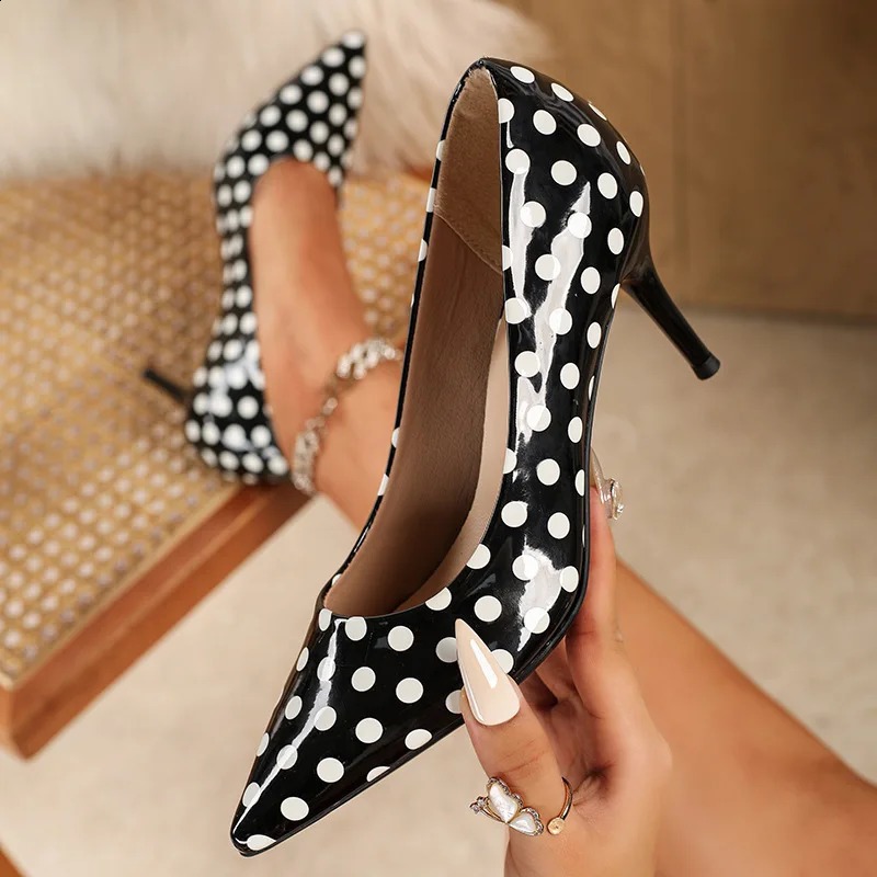 Black/White Polka Dots Patent Leather High Heels Stiletto Pointy Toe Classy Slip-on Shallow Sexy Pumps Party Nightclub Shoes 241230
