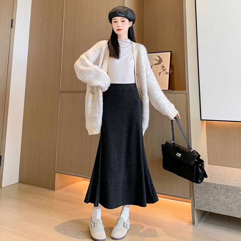 FP229 Autumn and Winter 2024 New Gentle Temperament High-grade Glutinous Rice Slim Woolen A-line Hip-wrapped Fishtail Skirt