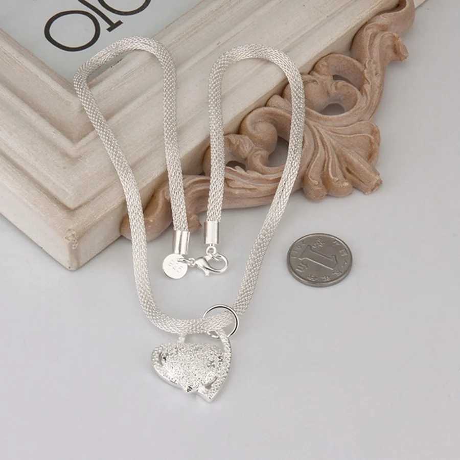 925 sterling silver necklace gorgeous charm fashionable heart-shaped wedding La womens noble luxury 18 inches 45cm jewelry W241230