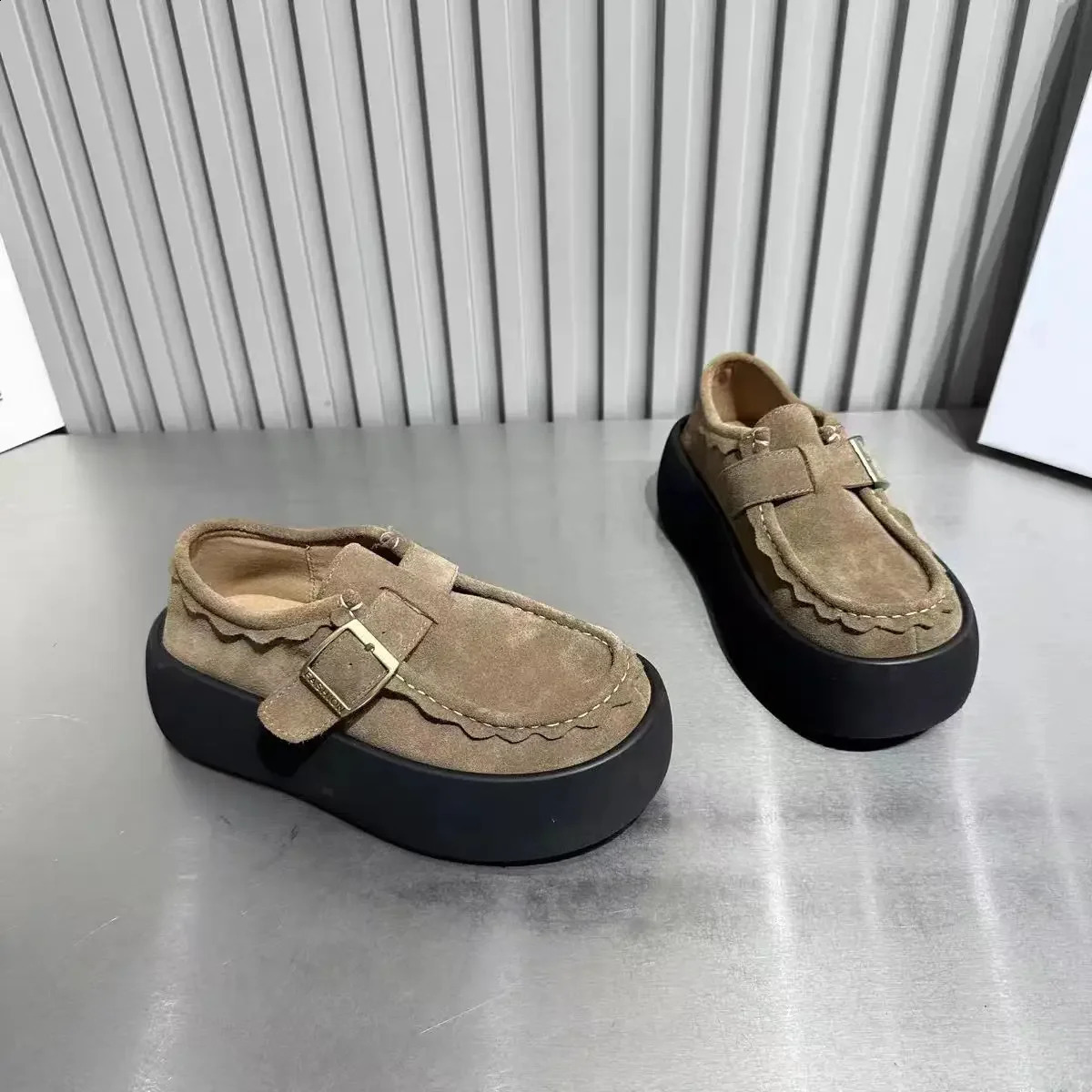 Top Quality Women Loafers Leather Flats Doug Shoes Mary Jane Sandals Platform Womens Casual Boat Lolita Big Toe 241225