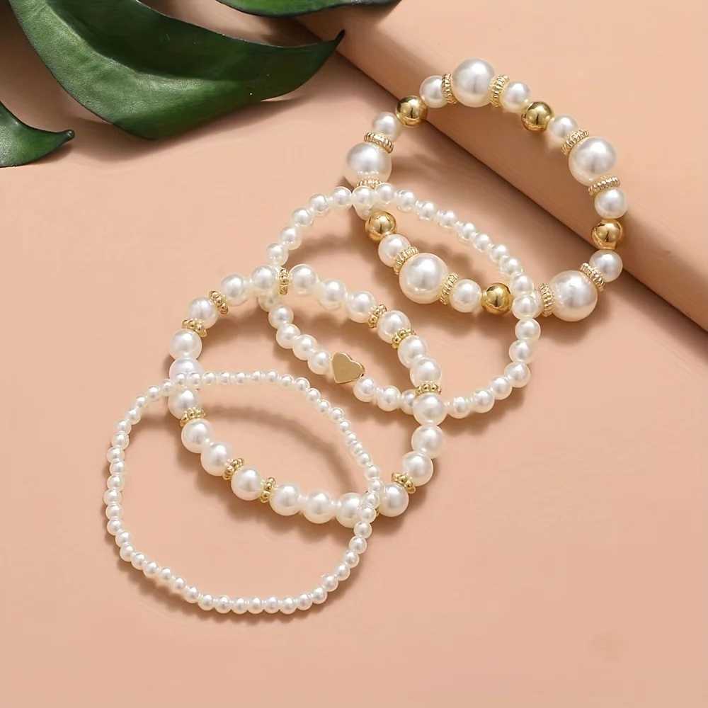 4-piece unisex fashionable and simple pearl bracelet set with artificial pearls W241231