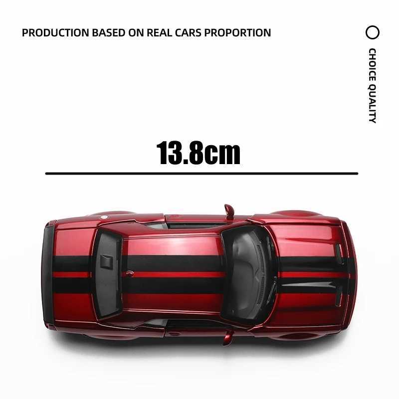 CCA 1/36 Dodge Challenger SRT Hellcat assembly modified toy car model suitable for boys children Diecast non-metallic wheel series gifts W241231