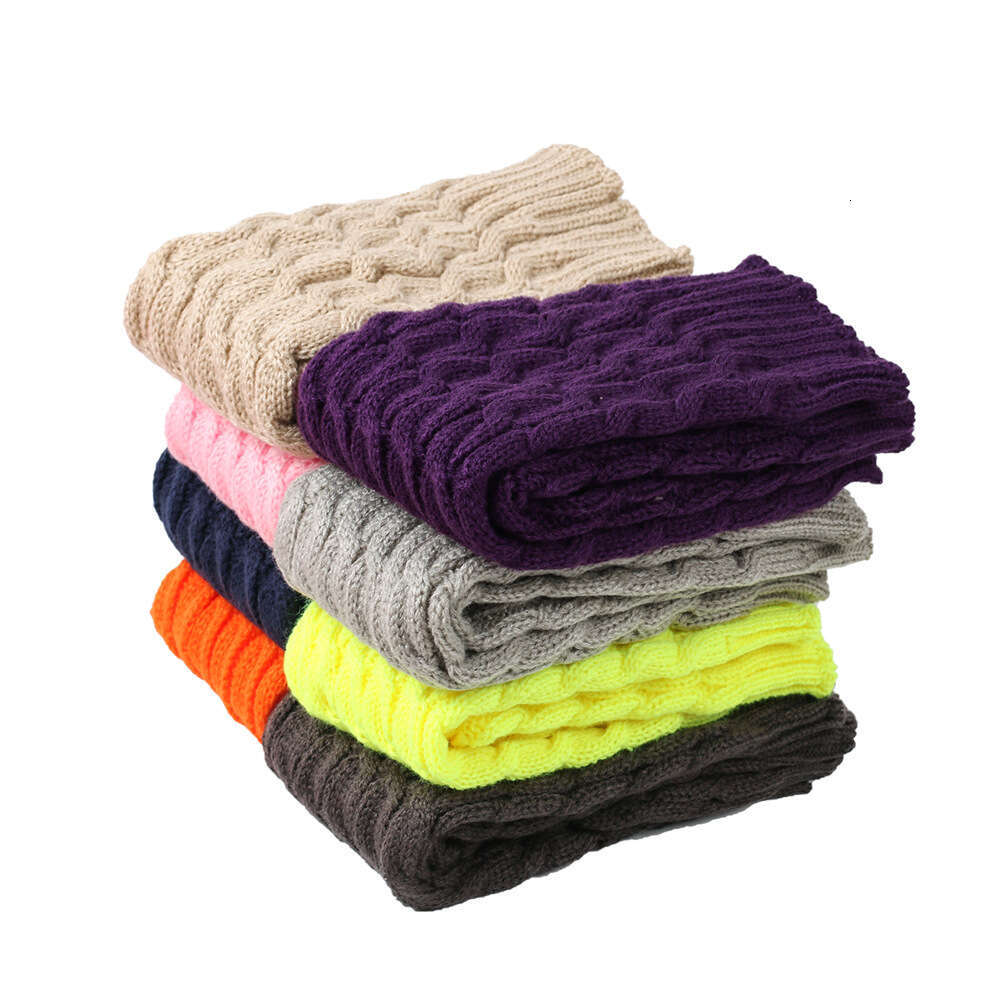 Autumn And Winter Fried Dough Twists Knitting Women's Warm Pile Socks, Figure Eight Wool Leg Guards, Boots