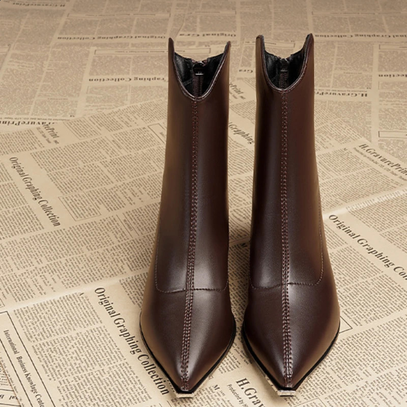 Winter Sexy Women Leather Boots Pointed Toe Chelsea Ankle Boots Trendy High Heels Zipper Goth Pumps Shoes 241231