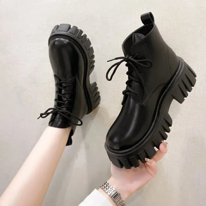 White Women Ankle Boots Autumn Winter Platform Zipper Women Punk Boots Thick Sole Lace Up Combat Booties Female Mujer 241231