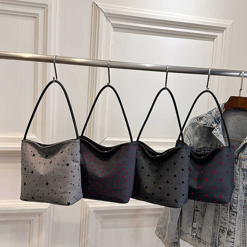 New Simple Summer 2024 Printed Love Trendy Casual Handheld Single Shoulder Canvas Underarm Single Shoulder Women's Bag 241231