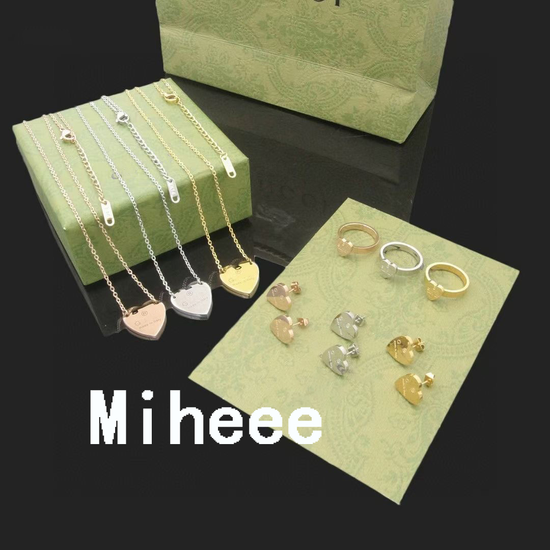 Designer jewelry set 925 silver Simple heart Love Rings wedding Necklace Earrings Gold Plated Stainless Steel Couple Rings Fashion Women Luxury Sets Wholesale v68
