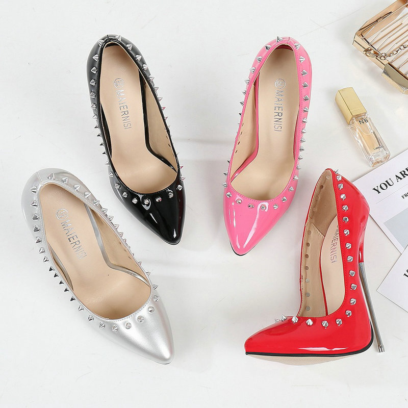 Vintage Pointed Toe Women Pump Shoes 16Cm High Heels Patent Leather Burlesque Showgirl Custom Rivet For Girls Slip On