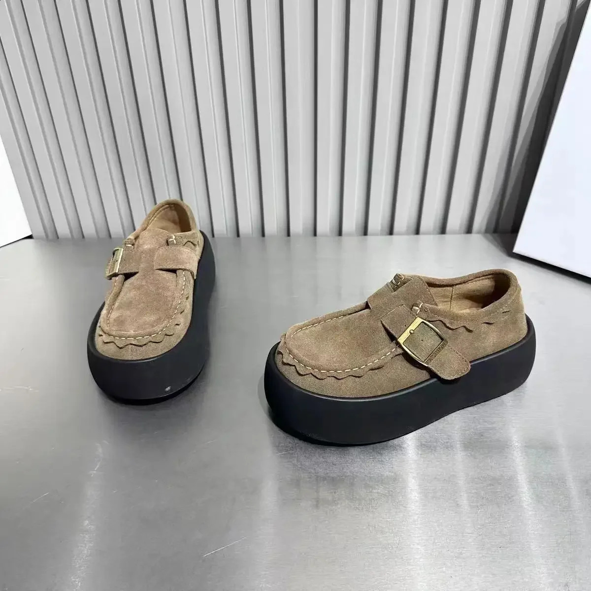 Top Quality Women Loafers Leather Flats Doug Shoes Mary Jane Sandals Platform Womens Casual Boat Lolita Big Toe 241225