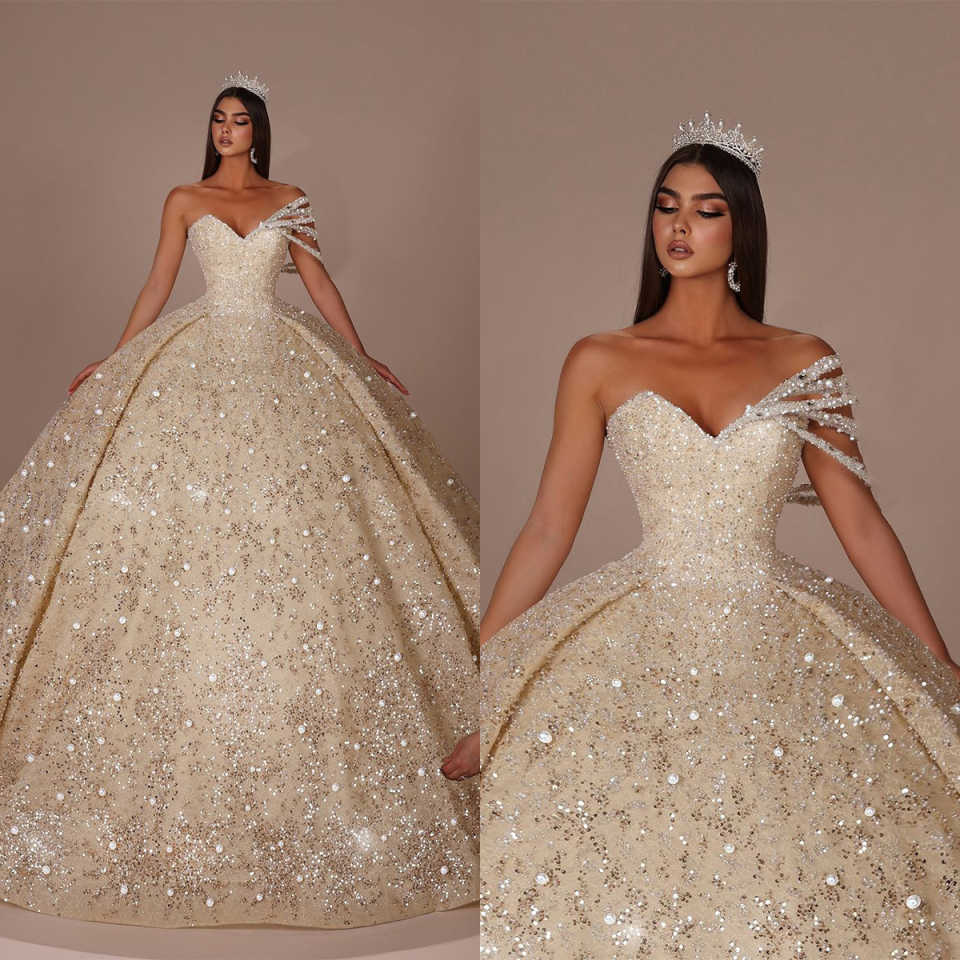 Gorgeous Ball Gowns Wedding Dress Beaded Pearls Sequins One Shoulder Bridal Dress Sleeveless Customized Pleats Sweep Train Bride Dresses