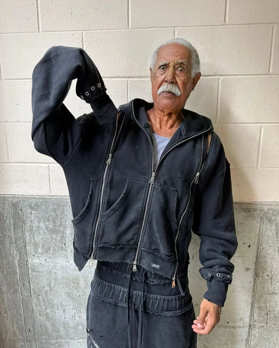 Man Set American Style Suit Zipper Cardigan Hoodie Casual Sports High Street Hip Hop Streetwear American Style Unisex Multi Zip 241230