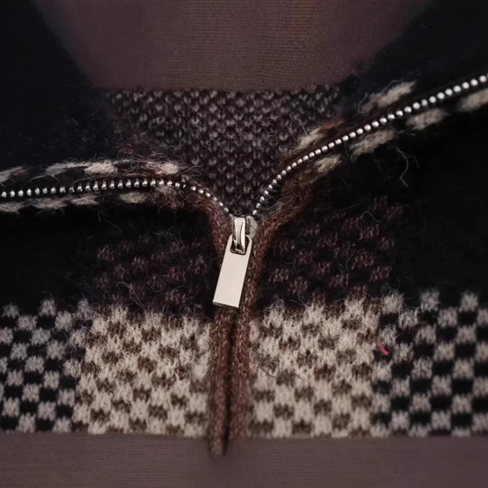 2024 Spring and Autumn Womens Temperament Fashion Casual Versatile Zipper Pocket Lapel Plaid Printed Jacket Blouse 241230