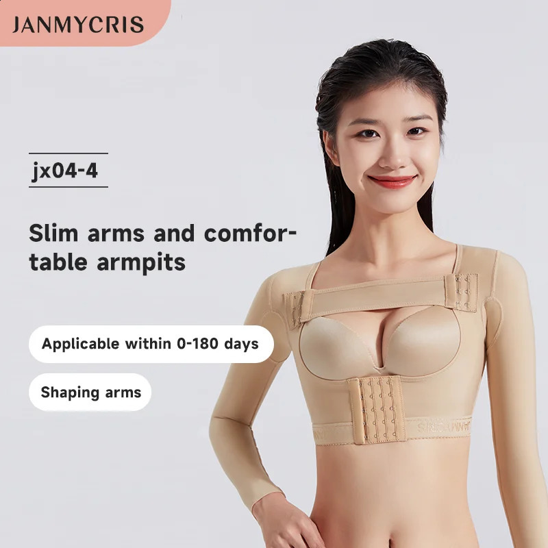 Qianmeis arms shape her body and her back shoulders arms and clothing shape her upper body 241231