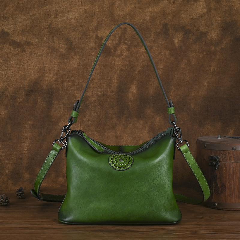 New Small Crossbody Head Layer Women's Soft Leather Casual Shoulder Fashion Underarm Bag