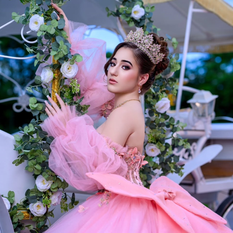 Pink Quinceanera Dresses Ball Gown Off The Shoulder Bow Beads Tull Puff Sleeve Corset Party Birthday Sweet 16 Vestido De 15 Anos