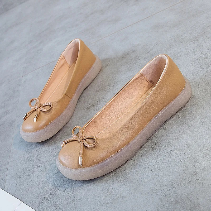 WOIZGIC Womens Ladies Female Mother White Genuine Leather Shoes Flats Non Slip On Casual Bow Plus Size 43 42 JZ19111 241225