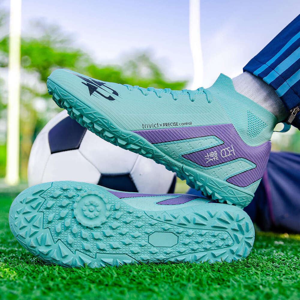 New Men Ultralight Outdoor FG/TF Non-Slip Soccer Cleats Long Spikes Football Boots Training Shoes Drop Shipping