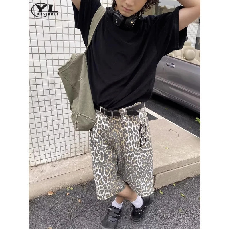 Retro leopard print wide leg jeans mens hip-hop bag Korean five point pants American casual straight denim shorts 241230