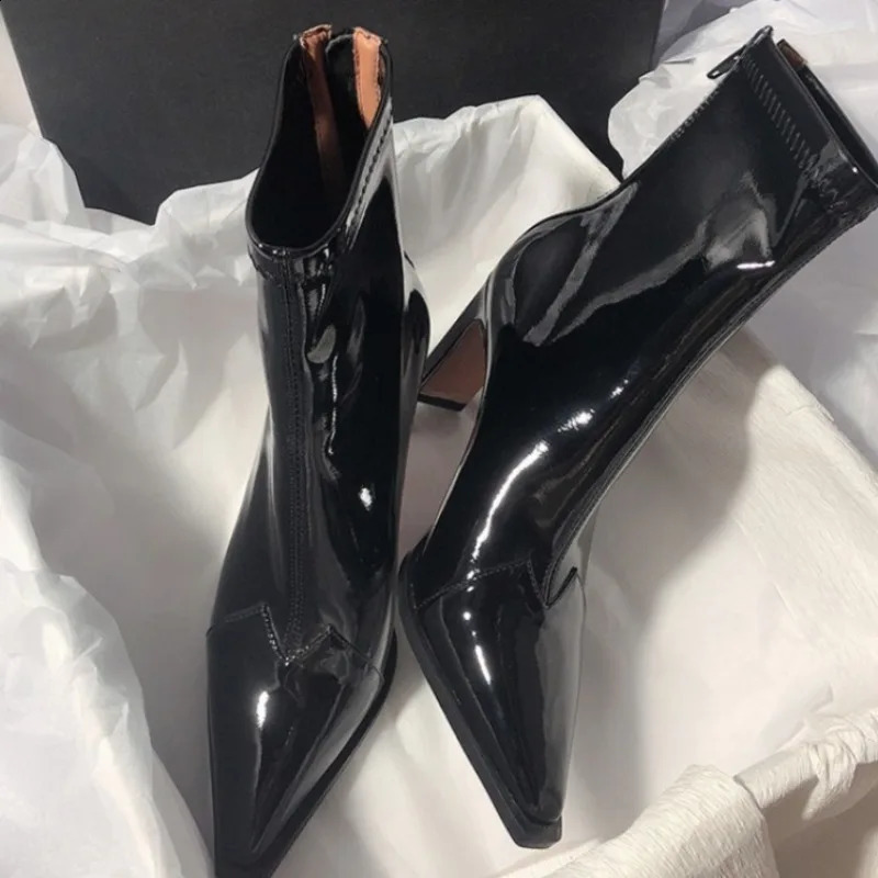 Womens autumn fashion pointed outdoor office Chelsea boots simple solid color daily casual womens short boots 241231