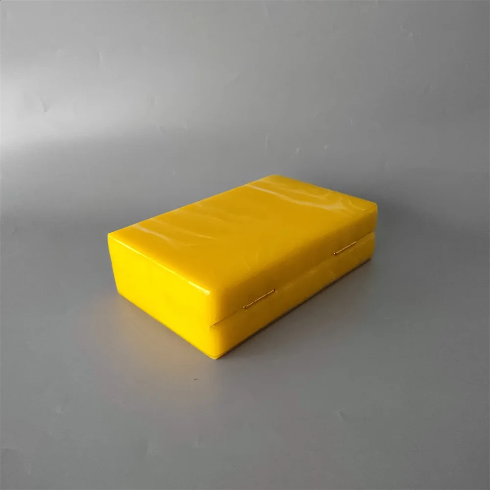 Trendy Chic Party Clutch Purse Messenger Bag Women Cute Box Acrylic Bright Yellow Dinner Handbag Lady Wedding Evening Bags 241231