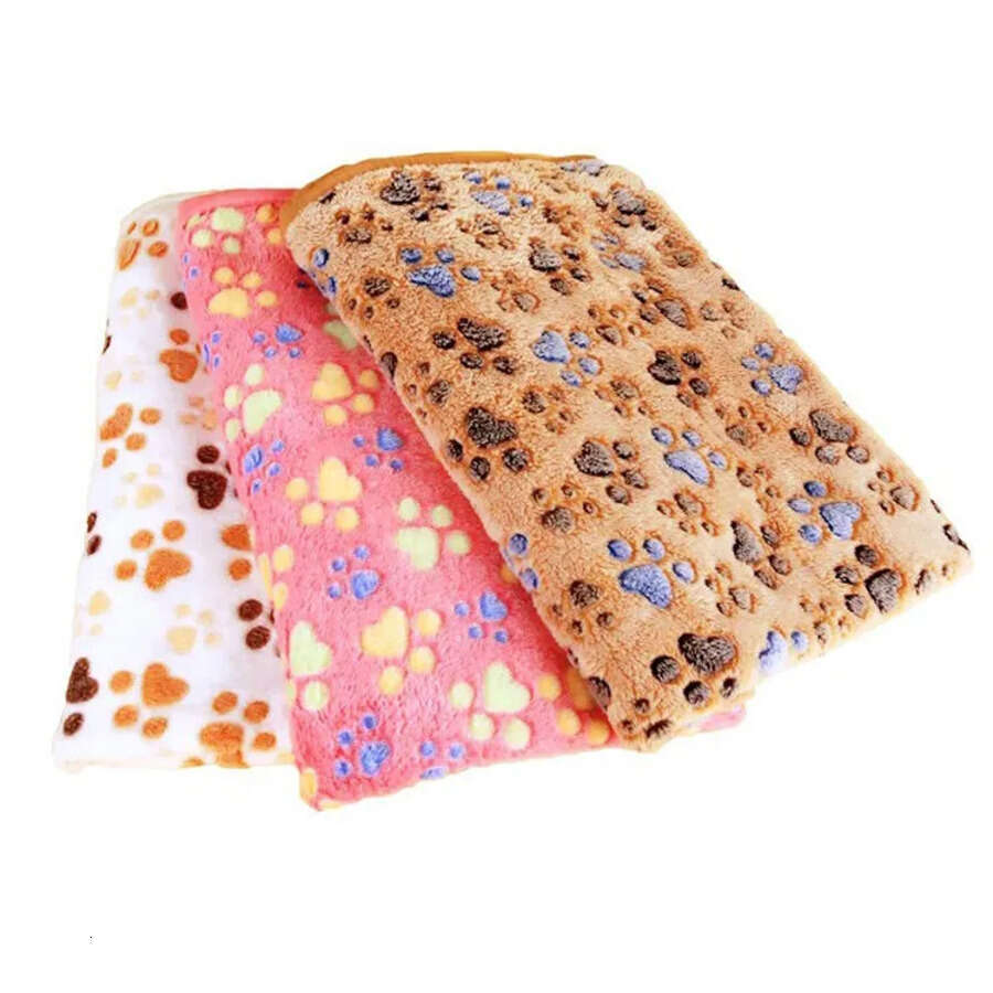 Super Blankets Soft Fluffy Dog Cat Mat Kennels Cute Ral Paw Print Puppy Warm Coral Veet Pet Blanket Dogs Kitten Sleeping Mats Cushion Color Wholesale 