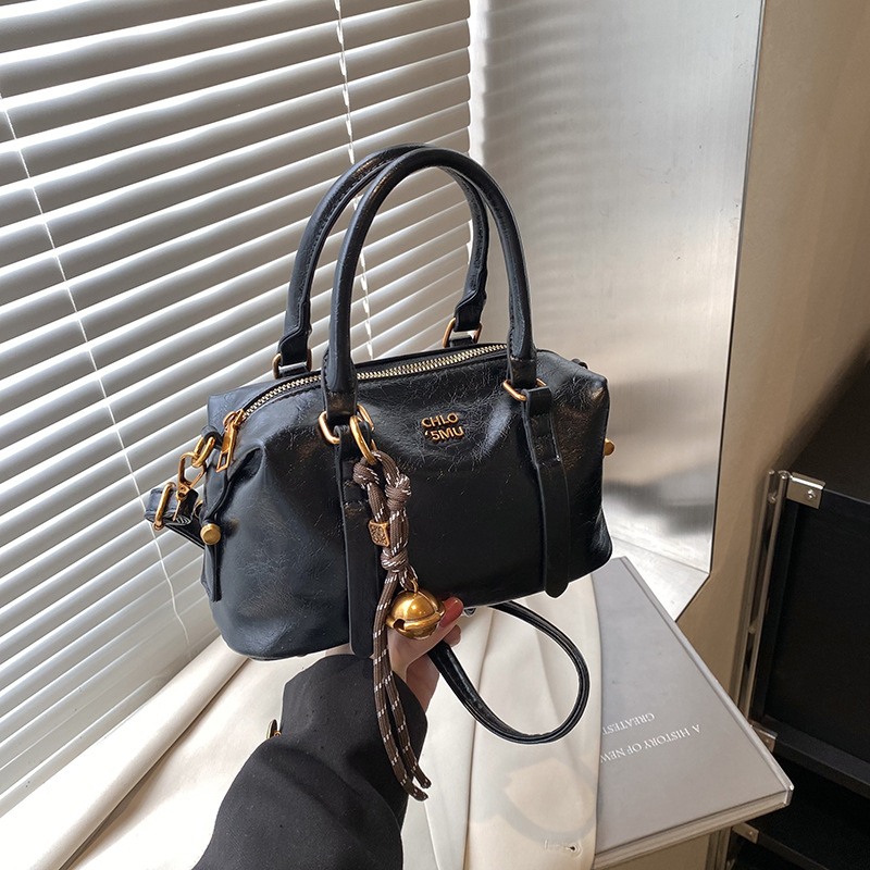 Women Shoulder Bag Fashion Outdoor Versatile Retro Trendy Designer Bag High-end Triple Black Brown Coffee Burgundy Free shipping
