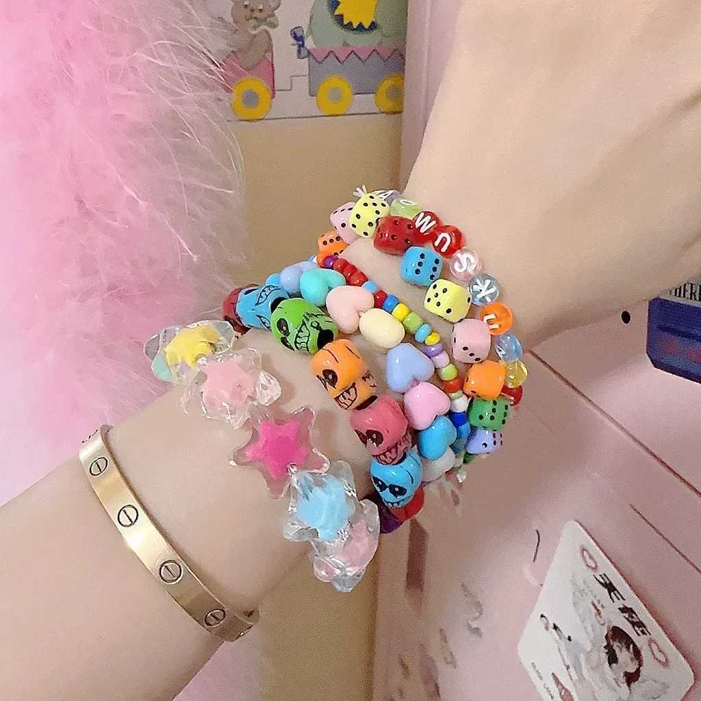 6 pieces of womens creative facial D-star bead elastic bracelet fully matched with dopamine jewelry INS hot Y2K color bracelet W241231