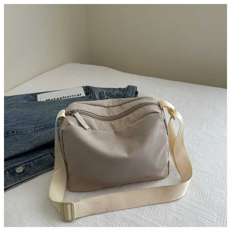 Oxford Cloth Leisure Art Style 2024 Summer New Style Texture Fashion Simple Solid Color Large Capacity Shoulder Bag