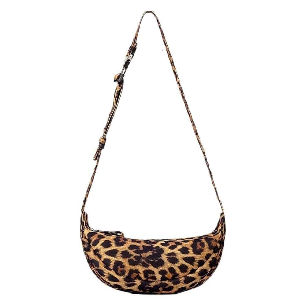 European And American Cross-Border Autumn Crossbody New Korean Version Fashionable Casual Shoulder Women's Small Chest Bag