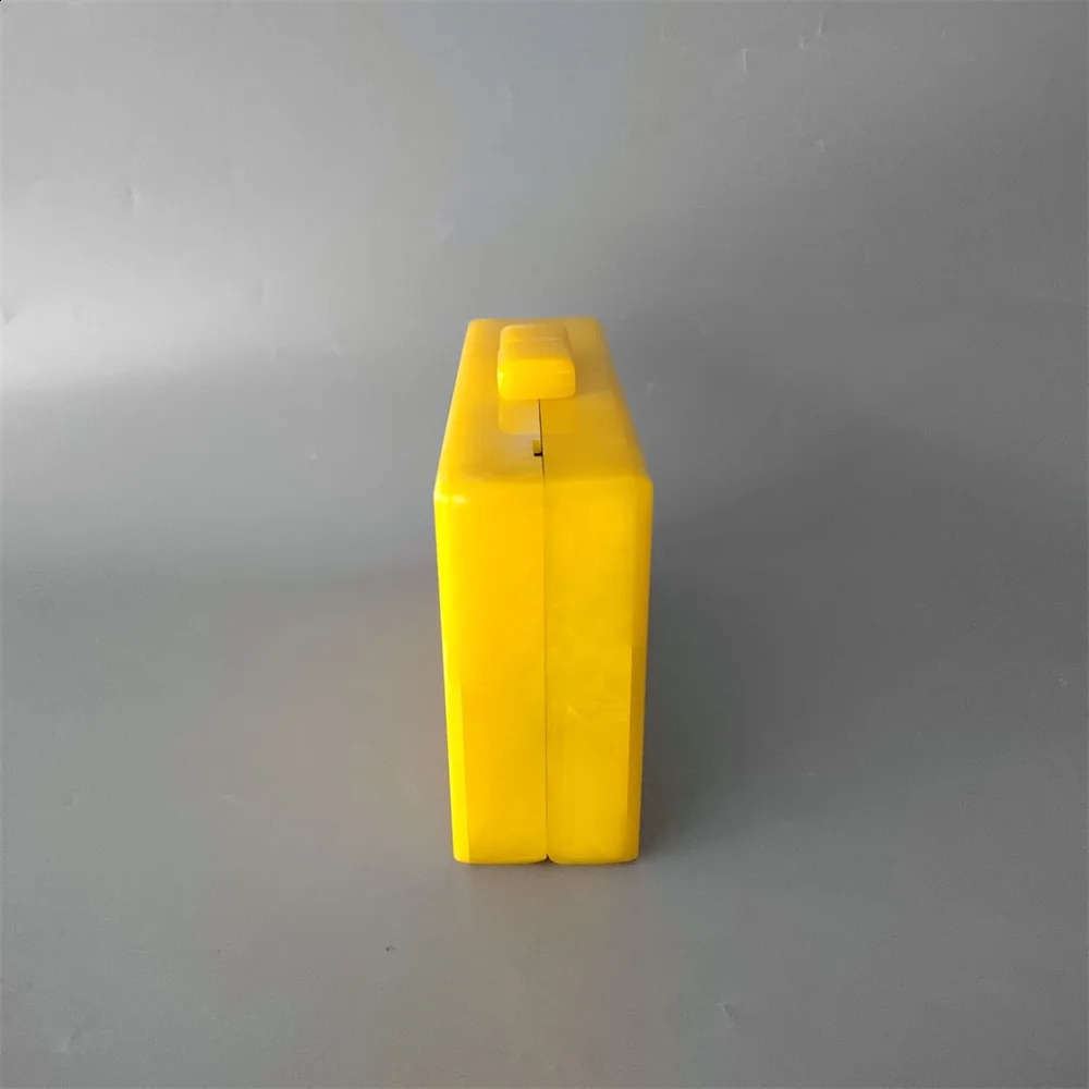 Trendy Chic Party Clutch Purse Messenger Bag Women Cute Box Acrylic Bright Yellow Dinner Handbag Lady Wedding Evening Bags 241231